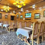 Trembita Motel Mizhhirya (Transcarpathia)