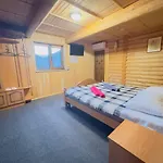 Motel Trembita Mizhhirya (Transcarpathia)