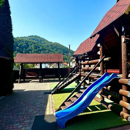 汽车旅馆 Trembita 3*