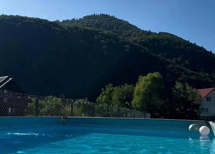 Trembita Motel Mizhhirya (Transcarpathia)